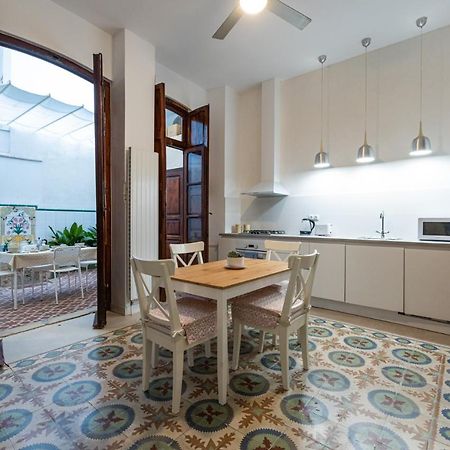 Апартаменты Florit Flats - Traditional House In El Cabanyal Валенсия Экстерьер фото