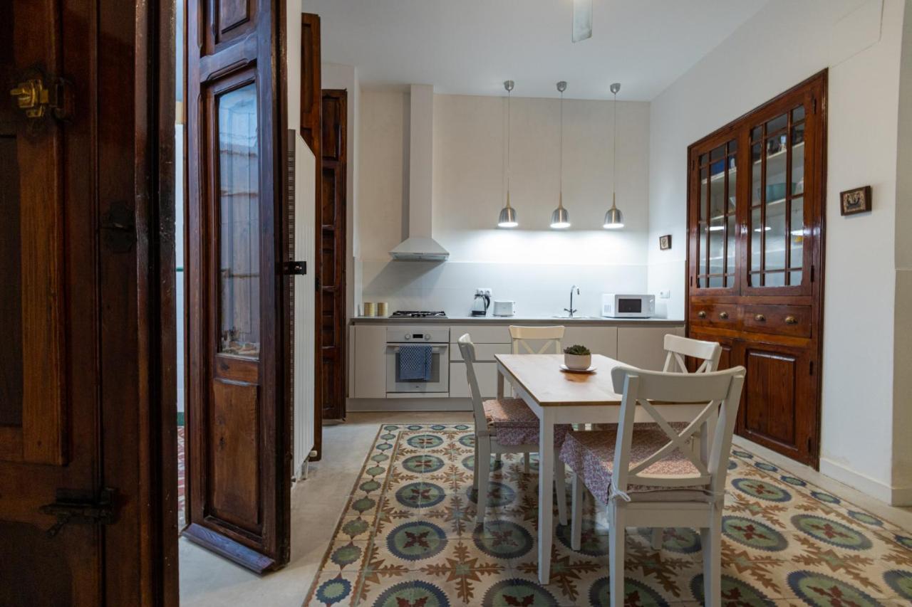 Апартаменты Florit Flats - Traditional House In El Cabanyal Валенсия Экстерьер фото