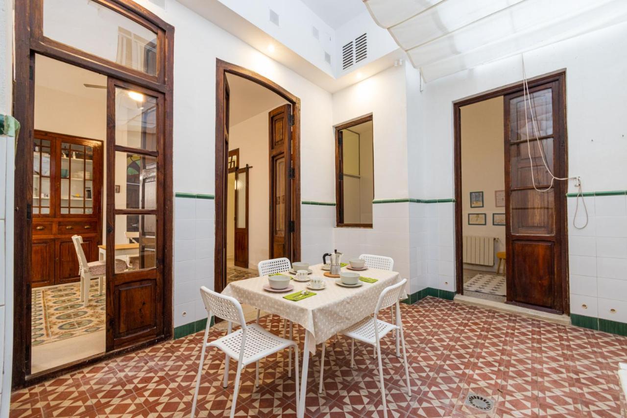 Апартаменты Florit Flats - Traditional House In El Cabanyal Валенсия Экстерьер фото